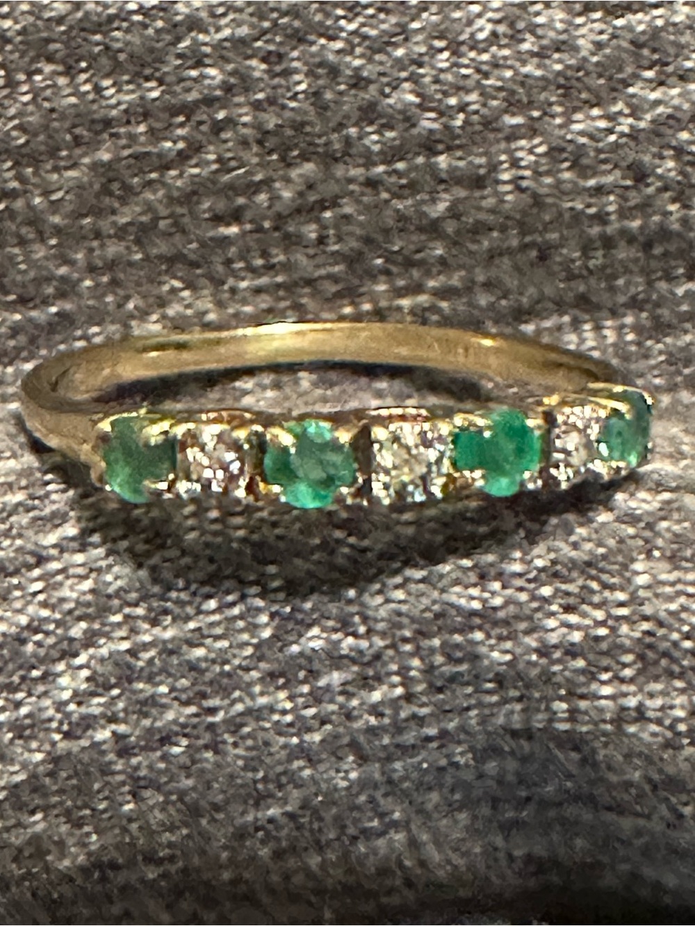 Diamond And Emerald 10kt yellow Gold Ring Size 5 1/2 Anniversary Band - Picture 10 of 14